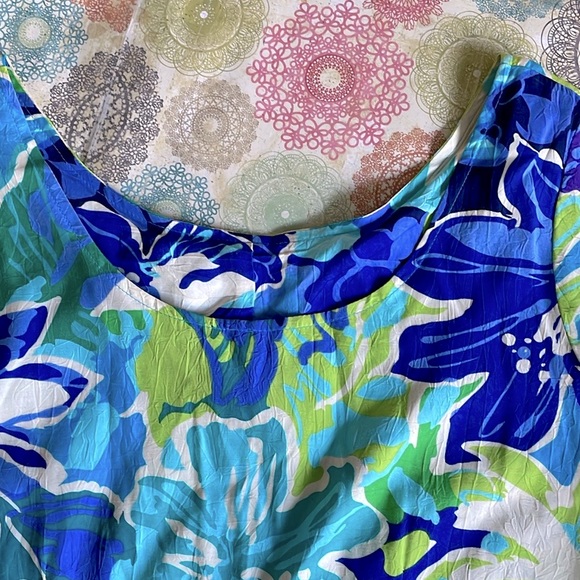 Hilo Hattie Vintage Shortsleeved Hawaiian Floral Dress - Picture 4 of 6